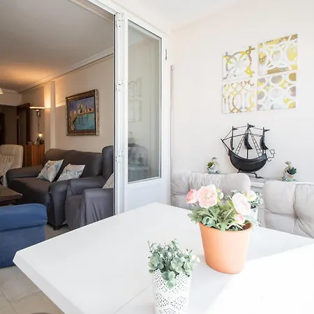 Apartamento Nereidas, Sun And Terrace In Apartment